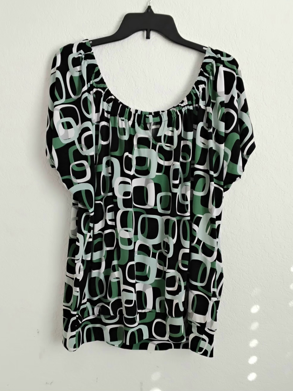 Worthington's Plus Size XL Green Geometric top
